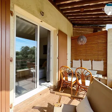 The Blue Golf Tatil Evi *